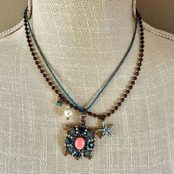 Betsey Johnson nautical necklace with turtle pendant. - Picture 1 of 5